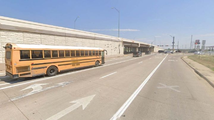 Trailero pierde el control por Bob Bullock y choca su tractocamión; perjudica el tráfico