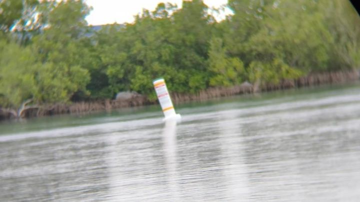 Embarcaciones de EU colocan boyas en el Río Bravo, cerca de Playa Bagdad; Conibio se moviliza