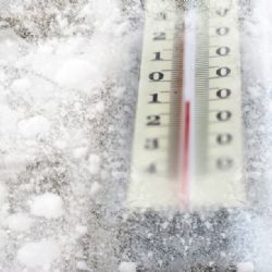 Frío extremo de –15 °C 'golpea' a esta ciudad de EU; habilitan refugios ante ola ártica