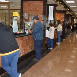 Texas endurece requisitos para renovar placas; este es el último día para hacerlo