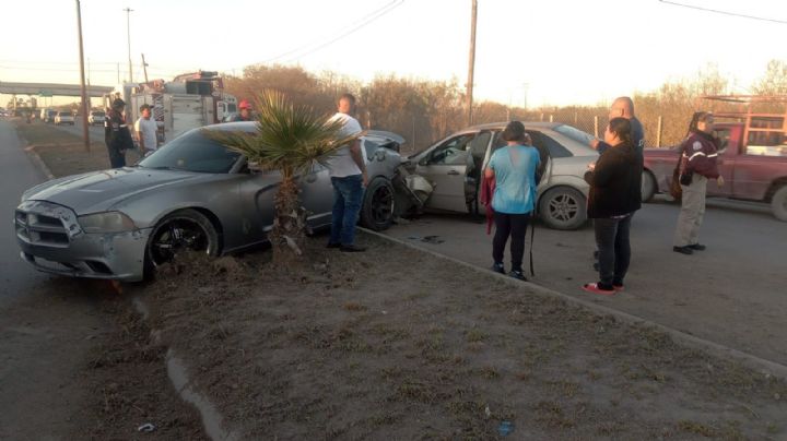 ¿Llevaba prisa?: hombre pierde el control en el bulevar Carlos Canseco y choca