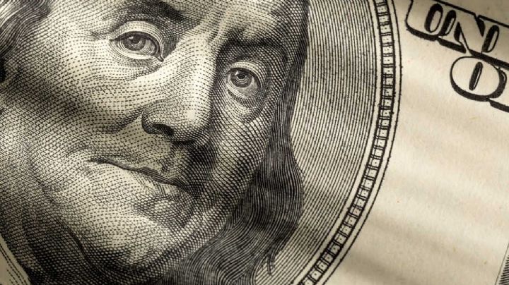 Dólar y peso mexicano en dura batalla: tipo de cambio al cierre de HOY 21 de febrero de 2025