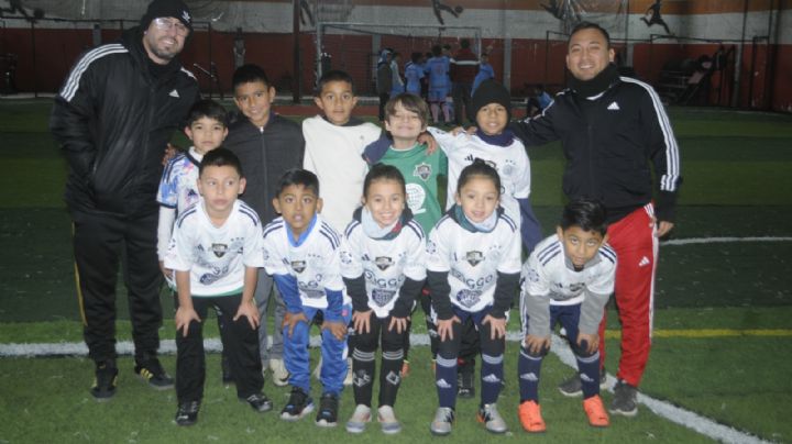 Golea Quintana FC y sigue imparable en la Bodega Indoor; marcha invicto