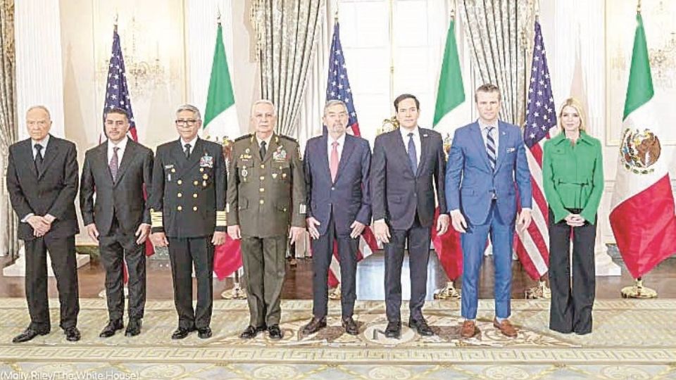 La reunión abordó temas de seguridad.