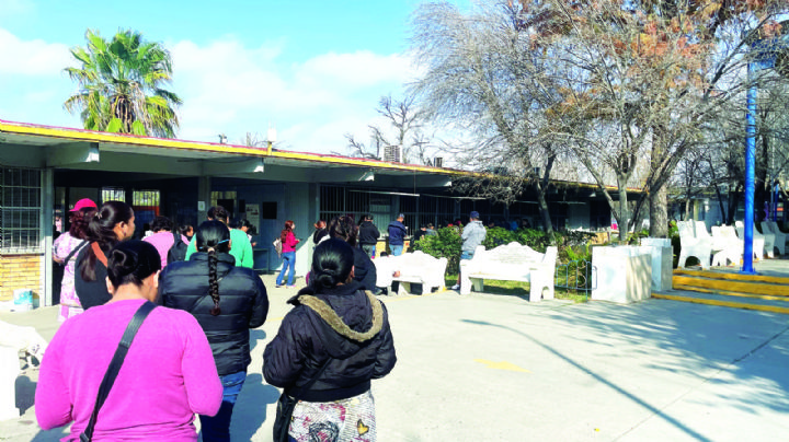 Nuevo Laredo: buscan padres la escuela para sus hijos; ¿cuáles ya no tienen cupo?