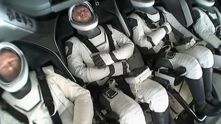 Astronautas regresan a la Tierra después de estar varados 9 meses en el espacio | VIDEO