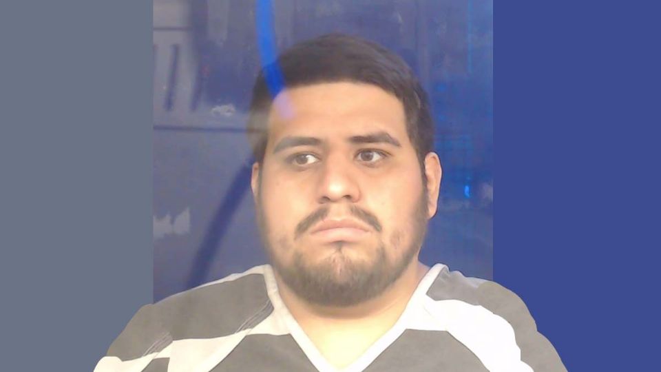 Se busca hombre por delitos en Laredo