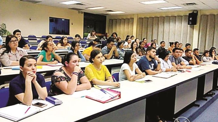 Oferta UAT carreras aduanales en Nuevo Laredo