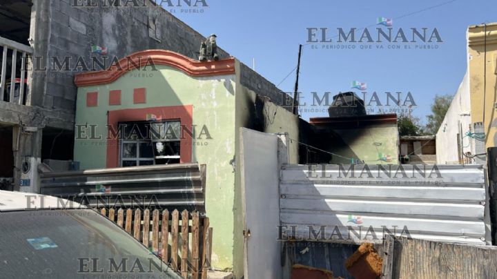 Voraz incendio arrasa con casa y provoca pánico en Valles del Paraíso; acusan a Martín de provocarlo