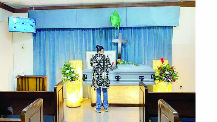 'Iban a celebrar el cumpleaños de su papá': Gael vuelve de Santiago; lo sepultarán en Nuevo Laredo