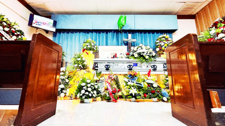 Sobrevivientes de tragedia en Santiago luchan por su vida; familias piden apoyo