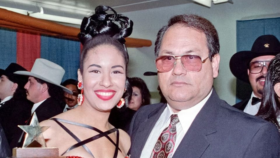 Selena y su padre, Abraham Quintanilla.