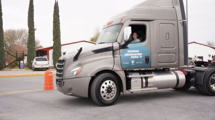 Nuevo Laredo: hacen falta 2 mil operadores de tráiler