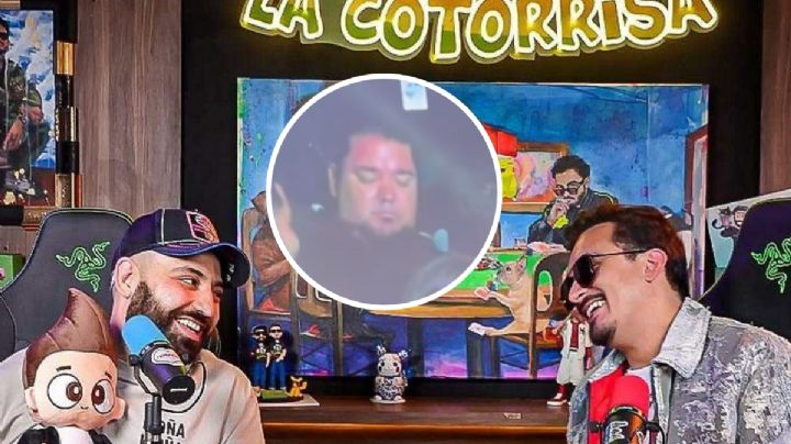 La Cotorrisa ‘entretiene’ tanto a espectador que se queda dormido durante show en vivo | VIDEO