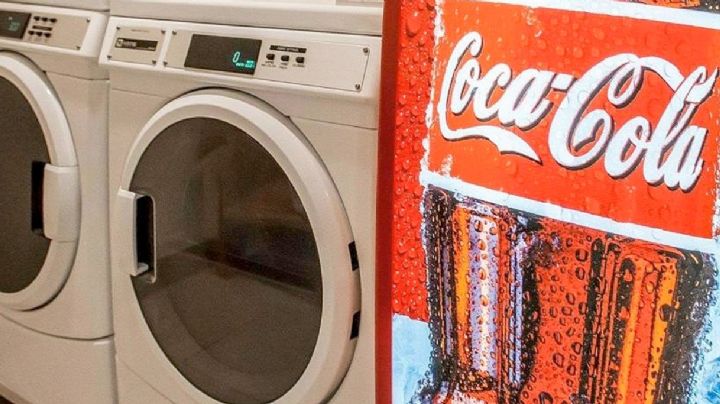 Coca-Cola en la lavadora: conoce el beneficio que hace con tu ropa | VIDEO