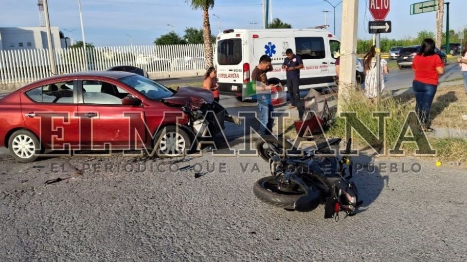 El accidente se presentó frente al Palacio de Justicia.