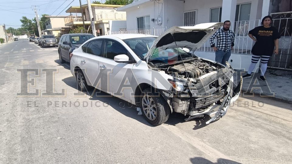 Ambas mujeres se culparon entre si por el choque que dejó únicamente daños materiales