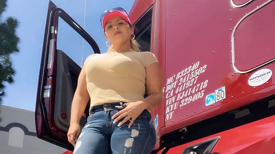 ????Irlanda Sánchez, 'la muñeca de San Diego'