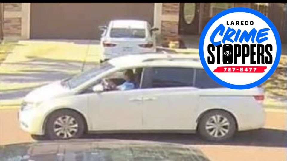 Laredo Crime Stoppers: buscan a mujer que robó laptops y uniformes de futbol