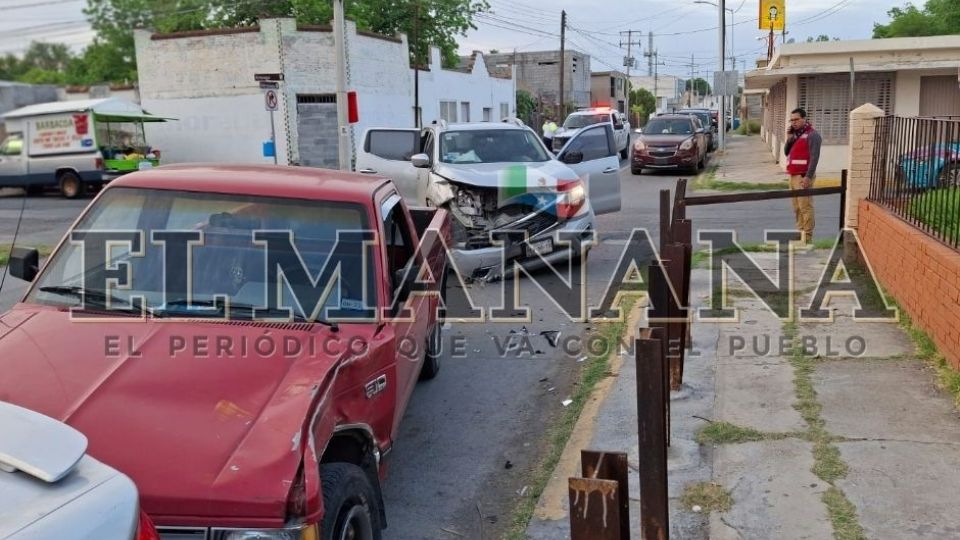 La semana empezó con un choque.