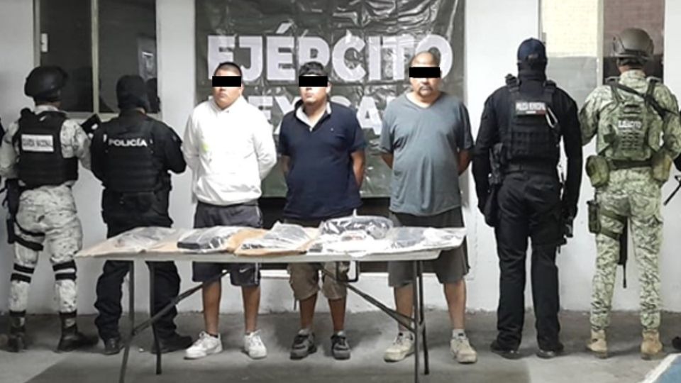 Varios detenidos por actos ilegales.