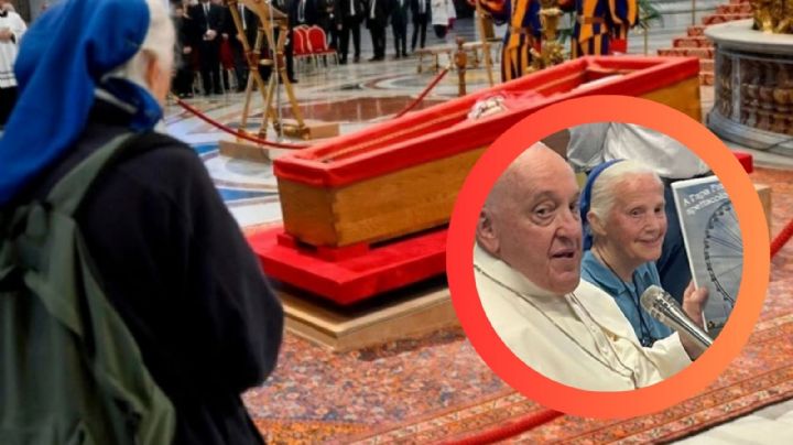 Monja rompe protocolo y reza frente al féretro del papa Francisco; ¿de quién se trata?
