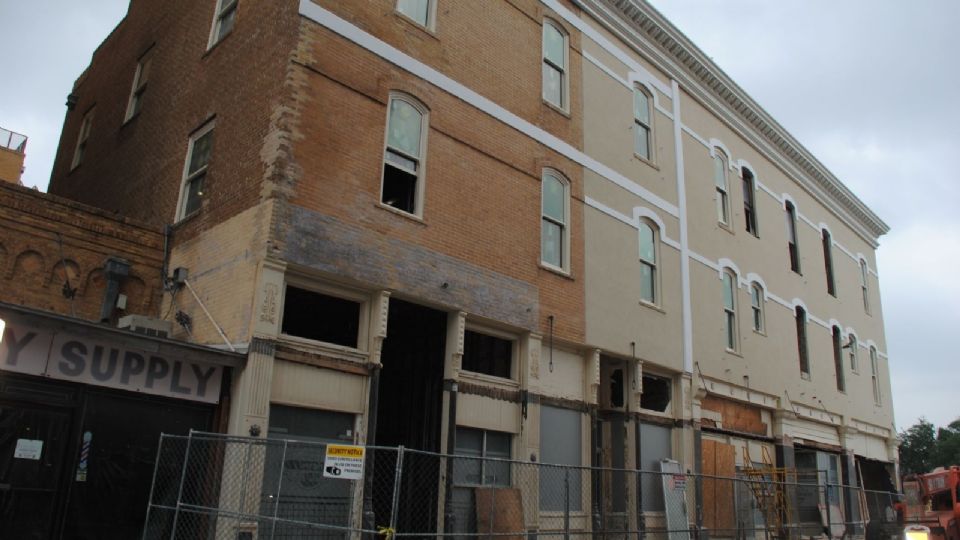 La reconstrucción del Southern Hotel para convertirlo en un complejo de 22 viviendas va muy avanzada.