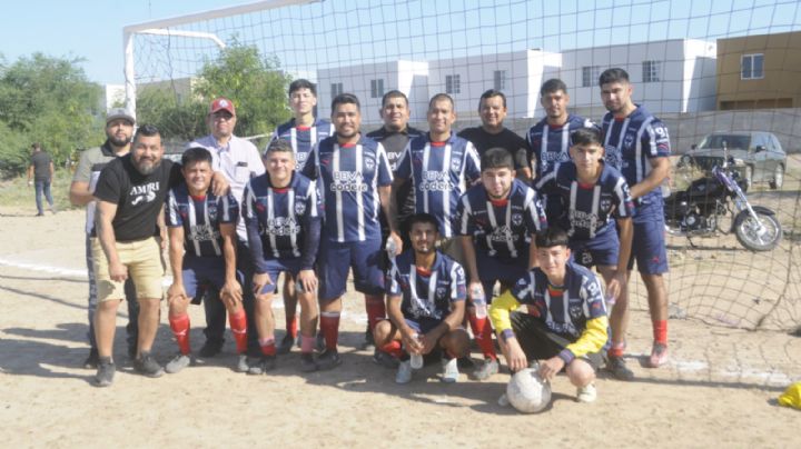 Petardos golea a los Pitbulls e impone el orden en la Premier Especial