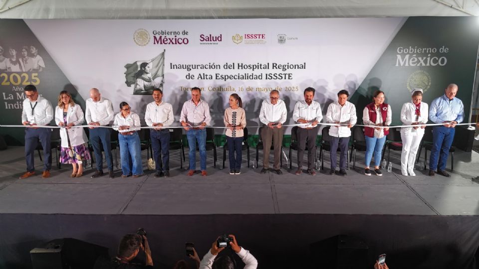 Claudia Sheinbaum cortó el listón del nuevo hospital.