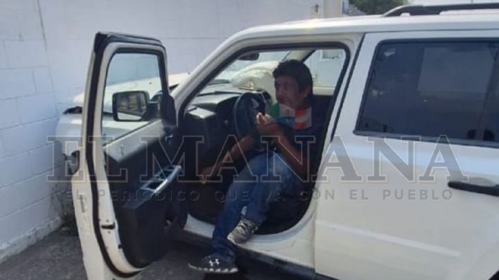 José maneja ebrio y provoca choque por alcance en la colonia Campestre; termina fracturado