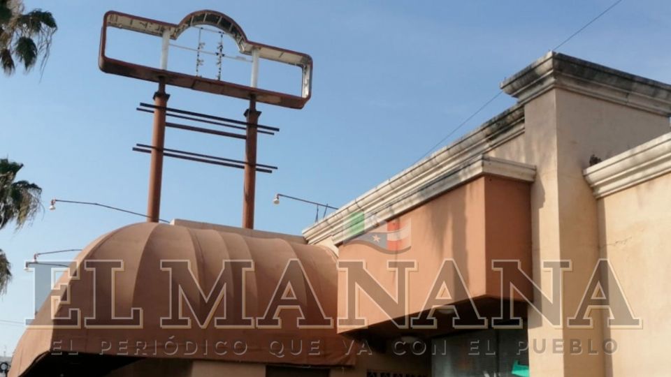 El logo del restaurante fue retirado.