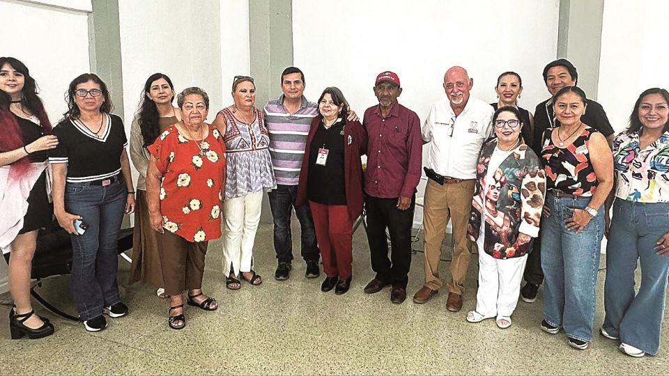 Estación Palabra recibió a Miguel Barquiarena; su visita dio realce al club de lectura.