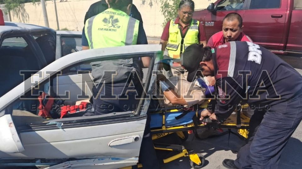 Fuerte accidente dejó lesionado a un abuelito.