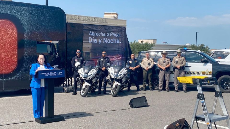 Campaña de concientización, 'Abróchate o paga'.