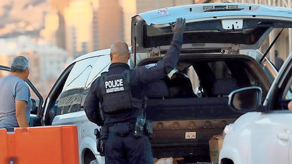 En una revisión de rutina el agente se desvaneció.