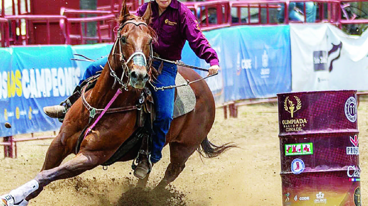 Ileana Caballero gana medalla de oro en carrera de polos en Olimpiada Nacional 2025