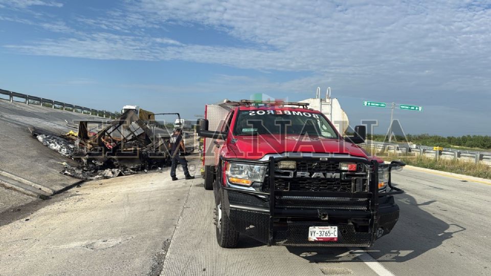 El hombre conducía el tractor hasta la ciudad fronteriza, cuando ocurrió el fatal accidente