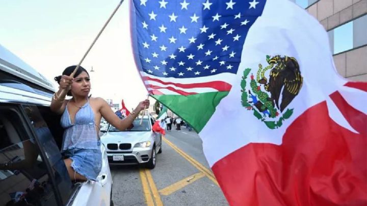 Miles de latinos salen a las calles en el 'No Kings' en contra de redadas migrantes | VIDEO