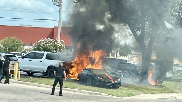 Por jugar carreritas, hombre destroza Lamborghini; choca con árbol en la McPherson y explota | VIDEO