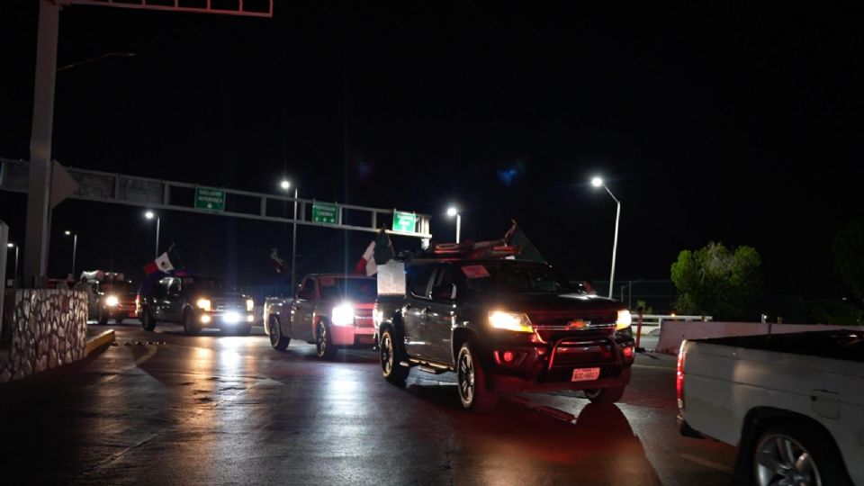 Son cientos de mexicanos que migraron a Estados Unidos y vuelven a México de manera temporal.