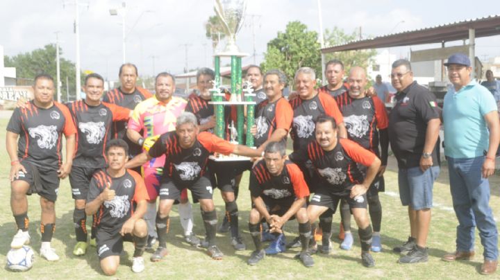 Aúlla Lobos Negros y se queda con el título de campeón de campeones en la Colosso