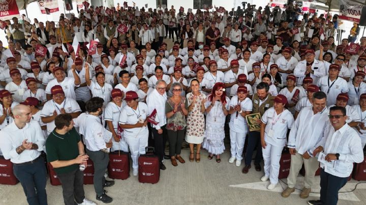 Sheinbaum lanza programa Salud Casa por Casa en Campeche: 'ustedes van a hacer historia en México y el mundo'