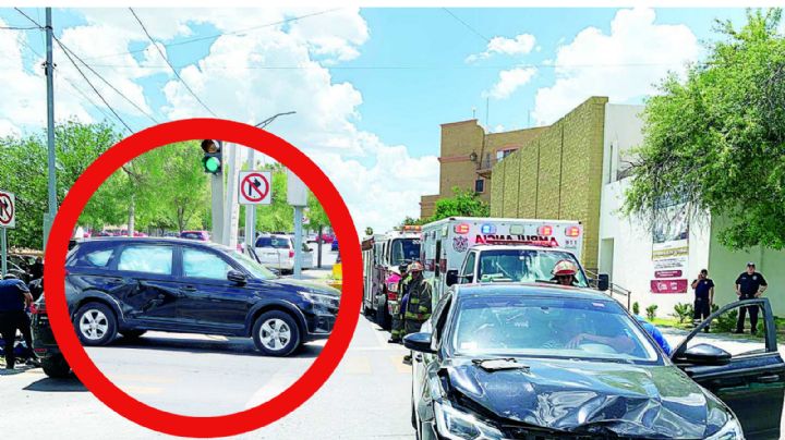 Mujeres protagonizan fuerte choque a espalda del Centro Cívico 'Carlos Cantú Rosas' en Nuevo Laredo