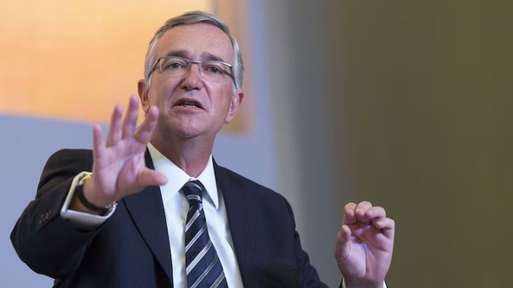 Exhiben modus operandi de Ricardo Salinas Pliego