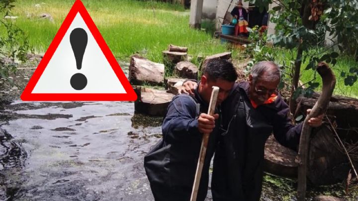Abuelitos son rescatados; inundaciones los dejaron atrapados 10 días en su casa | VIDEO