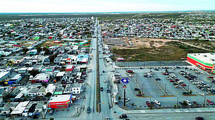 Tendrán 5 mil familias de colonias Reservas Territoriales y Las Torres escrituras gratis