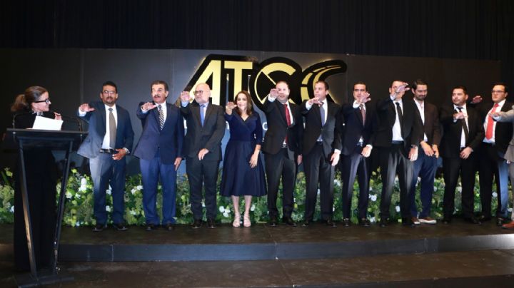 Toma secretaria de Economía protesta a nueva directiva de la ATC