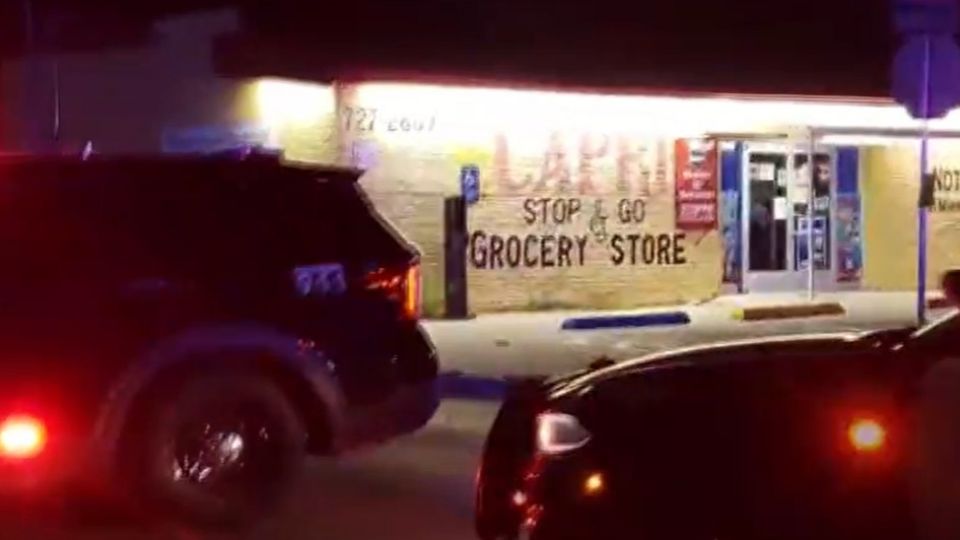 Roberto Davila, de 36 años, hizo disparos en su casa de la cuadra 10 de calle Cortez, fue arrestado por ello.