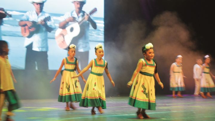 Talleres de Iniciación Artística tienen ceremonia de clausura en Nuevo Laredo