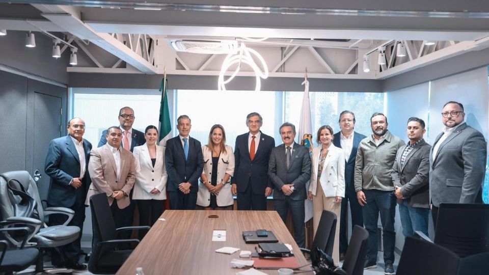 Américo Villarreal se reunió con directivos del Consejo Nacional Empresarial Turístico